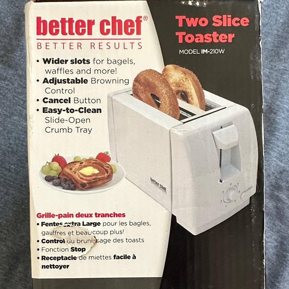 Better Chef White Two Slice Toaster - Picture 3 of 5